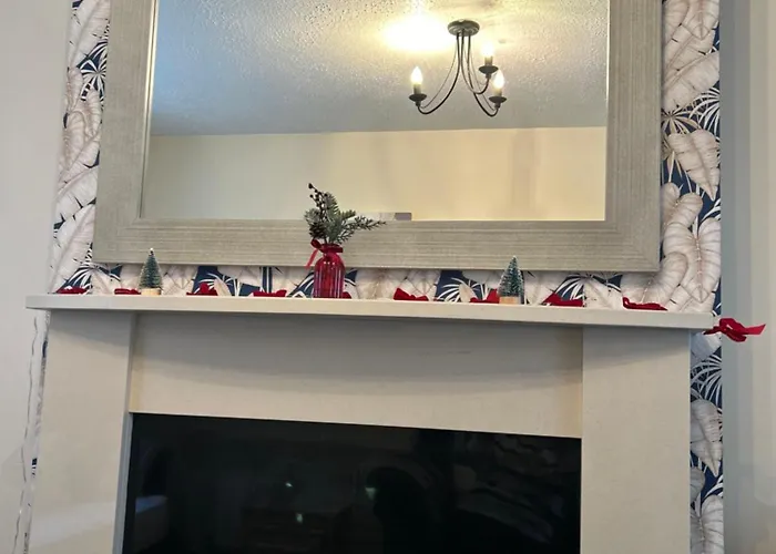 Entire 2 Bed 15 Mins And Airport Full Kitchen Newly Decorated Bedroom * Dublin